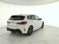 Usado BMW 118 M Sport 150 HP (110 kW) 2024 Branco Citadino