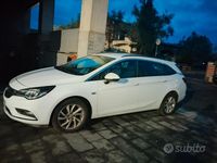 Usata Opel Astra Business 110 CV (80 kW) 2017 Bianco Station wagon
