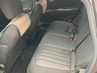 Begagnad Lancia Delta 2010 Grå Halvkombi