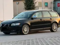 Usata Volvo V50 101 CV (74 kW) 2011 Nero Station wagon