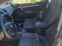 Usata VW Golf V 102 CV (75 kW) 2007 Grigio Utilitaria