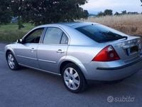 Usata Ford Mondeo 2004 Grigio Berlina