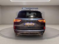 Usata Ford Kuga ST-Line 120 CV (88 kW) 2024 Blu metallizzato SUV