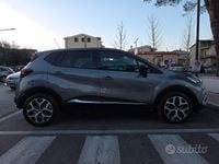 Usata Renault Captur 90 CV (66 kW) 2018 Grigio SUV