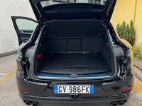 Usata Porsche Cayenne 305 CV (224 kW) 2024 Nero SUV