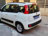 Usata Fiat Panda Lounge 69 CV (50 kW) 2016 Bianco pastello Utilitaria