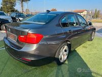 Usata BMW 320 Luxury Line 163 CV (119 kW) 2013 Grigio Berlina