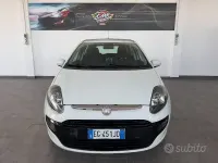 Usata Fiat Punto Evo Dynamic 77 CV (56 kW) 2011 Bianco Utilitaria