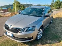 Usata Skoda Octavia G-TEC Executive 110 CV (80 kW) 2017 Grigio Station wagon