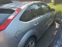 Usata Ford Focus Zetec 101 CV (74 kW) 2005 Berlina