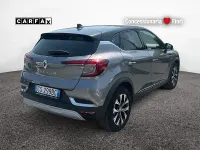Usata Renault Captur Techno 101 CV (74 kW) 2023 Grigio SUV