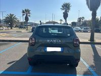 Usata Dacia Duster Essentiel 116 CV (85 kW) 2023 Verde SUV