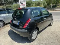 Usata Lancia Ypsilon 80 CV (58 kW) 2005 Nero Utilitaria