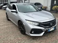 Usata Honda Civic Elegance 120 CV (88 kW) 2018 Argento Berlina