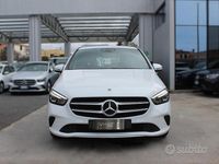 Usata Mercedes B250e 160 CV (117 kW) 2022 Bianco Monovolume