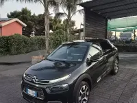 Usata Citroën C4 Shine 99 CV (72 kW) 2018 Nero SUV