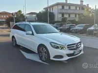 Usata Mercedes E250 204 CV (150 kW) 2015 Bianco Station wagon