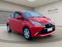 Usata Toyota Aygo 69 CV (50 kW) 2016 Rosso Utilitaria