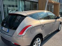 Usata Lancia Delta 130 CV (95 kW) 2012 Grigio Utilitaria