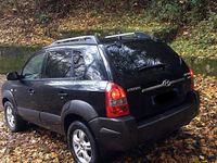 Usata Hyundai Tucson Dynamiq 140 CV (102 kW) 2006 Nero SUV