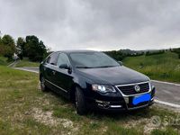 Usata VW Passat 105 CV (77 kW) 2008 Blu Berlina