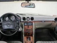 Usata Mercedes 560 230 CV (169 kW) 1988 Nero Cabrio