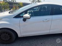 Usado Ford Fiesta 82 HP (60 kW) 2012 Branco Citadino