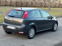 Usata Fiat Punto 77 CV (56 kW) 2016 Grigio Berlina