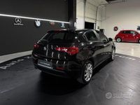 Usata Alfa Romeo Giulietta Distinctive 120 CV (88 kW) 2016 Nero Berlina