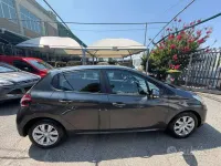 Usata Peugeot 208 Active 82 CV (60 kW) 2015 Grigio Utilitaria
