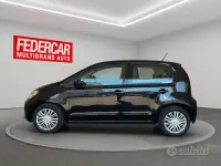 Usata VW up! Move 65 CV (47 kW) 2023 Nero Utilitaria