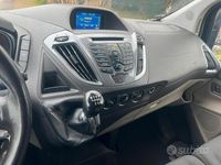 Usata Ford Tourneo Titanium 131 CV (96 kW) 2016 Nero Monovolume