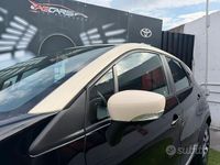 Usata Renault Captur Iconic 90 CV (66 kW) 2016 Nero SUV