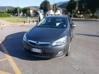 Usata Opel Astra 110 CV (80 kW) 2010 Grigio Berlina