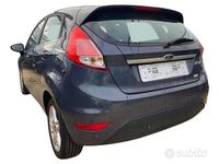 Begagnad Ford Fiesta 75 HK (55 kW) 2015 Grå Sedan