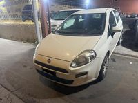 Usata Fiat Punto Street 95 CV (69 kW) 2017 Bianco Berlina
