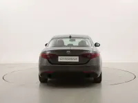 Usata Alfa Romeo Giulia 209 CV (153 kW) 2023 Grigio Berlina