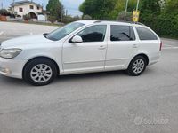 Usata Skoda Octavia 105 CV (77 kW) 2012 Bianco Station wagon