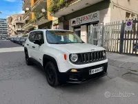Usata Jeep Renegade Sport 120 CV (88 kW) 2015 Bianco SUV