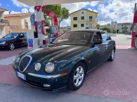 Usata Jaguar S-Type R 238 CV (175 kW) 2001 Verde Berlina
