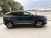 Usata Peugeot 3008 Allure 131 CV (96 kW) 2023 Blu SUV