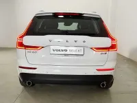 Usata Volvo XC60 Business Edition 211 CV (155 kW) 2020 Bianco SUV