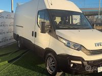 Usata Iveco Daily 136 CV (100 kW) 2018 Bianco Berlina