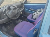 Usata Fiat 600 39 CV (28 kW) 1999 Blu Utilitaria