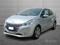 Usata Peugeot 208 Allure 82 CV (60 kW) 2012 Grigio Utilitaria