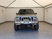 Usata Jeep Cherokee Sport 116 CV (85 kW) 2001 Grigio SUV