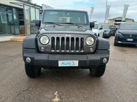 Usata Jeep Wrangler Unlimited Rubicon 200 CV (147 kW) 2016 Grigio SUV