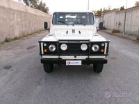 Gebraucht Land Rover Defender 109 PS (80 kW) 1990 Weiß SUV