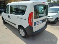 Usata Fiat Doblò 95 CV (69 kW) 2021 Bianco Monovolume