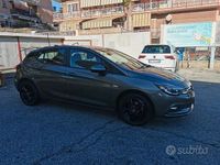 Käytetty Opel Astra 101 HP (74 kW) 2017 Harmaa Sedan